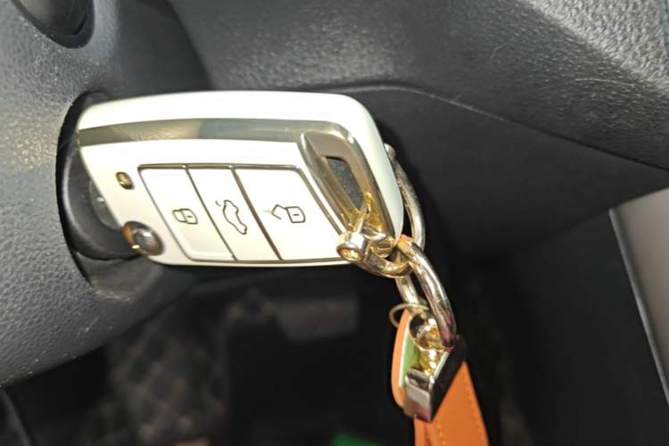 Used Volkswagen Polo 2023 Revised Plus 1.5L Automatic – Enjoy Life Edition Vehicle Key