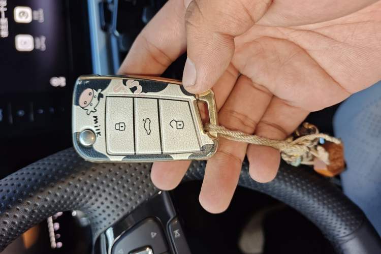 Used Volkswagen Polo 2023 Restyled Plus 1.5L Automatic Colorful Tech Edition Vehicle Key