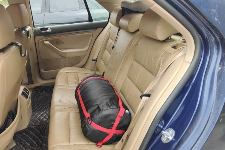 Used Volkswagen Sagitar 2006 2.0L Automatic Fashion Edition Left Rear Seat