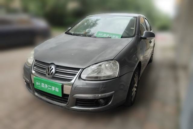 Ojetý Volkswagen Sagitar 2006 2.0L Manual Fashion Edition