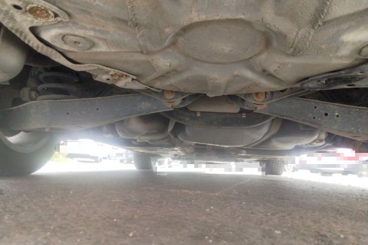 Used Volkswagen Sagitar 2006 2.0L Manual Comfort Version Chassis Rear