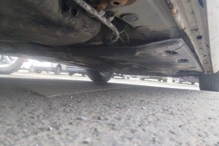 Used Volkswagen Sagitar 2006 2.0L Manual Comfort Version Chassis Rear Right