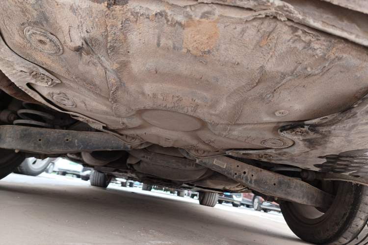 Used Volkswagen Sagitar 2006 1.6L Manual Fashion Model Chassis Rear