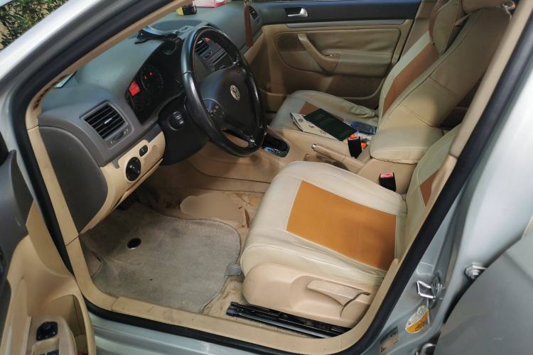 Used Volkswagen Sagitar 2006 1.8T Automatic Fashion Model Driver Seat
