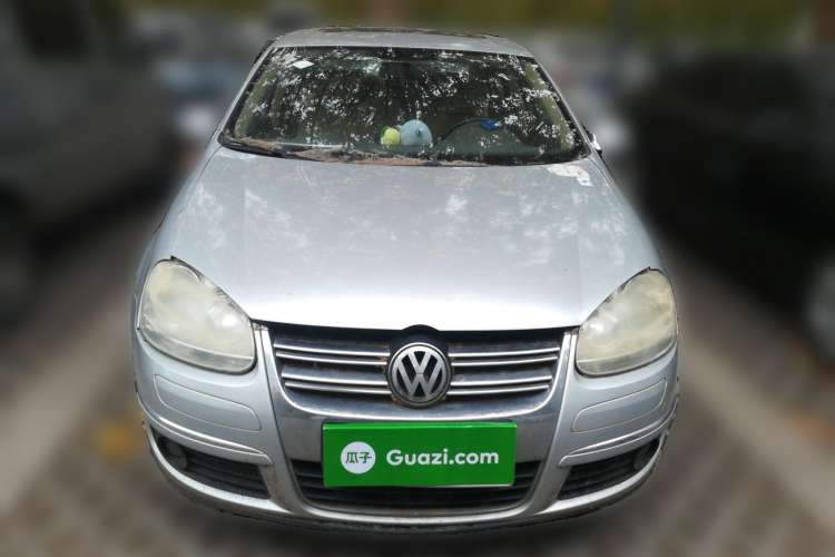 Used Volkswagen Sagitar 2006 1.6L Manual Fashion Model Front
