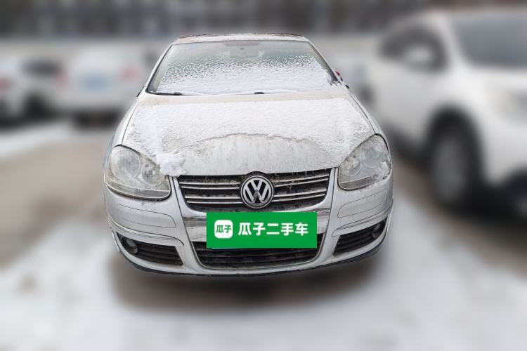 Used Volkswagen Sagitar 2006 1.6L Manual Fashion Model Front