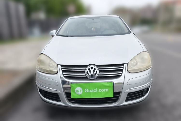 Used Volkswagen Sagitar 2006 1.6L Automatic Fashion Model Front
