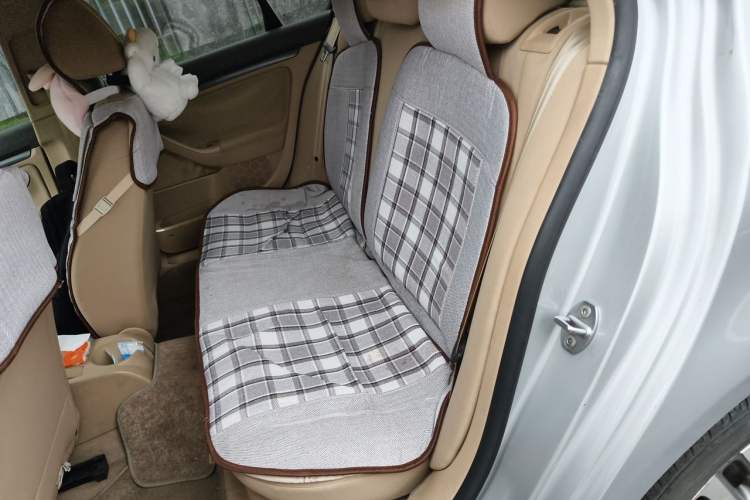 Used Volkswagen Sagitar 2006 1.6L Automatic Fashion Model Left Rear Seat