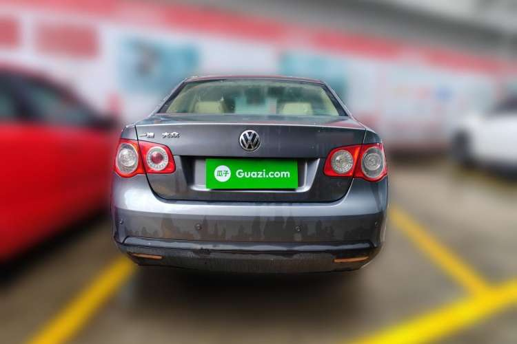 Used Volkswagen Sagitar 2006 1.6L Automatic Fashion Model Rear