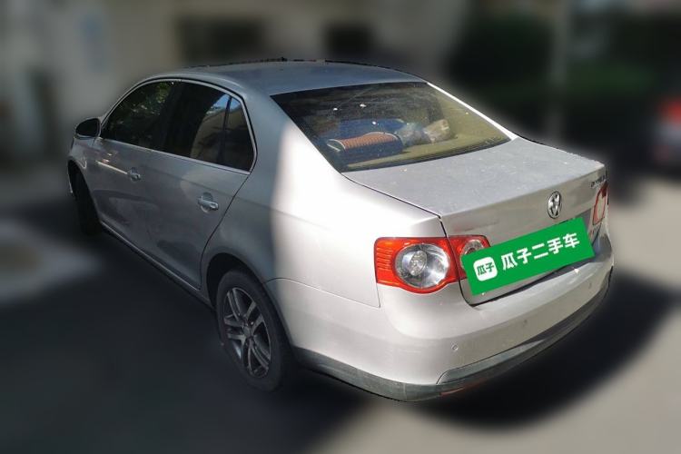 Used Volkswagen Sagitar 2006 1.8T Automatic Fashion Model Rear Left 45 Deg