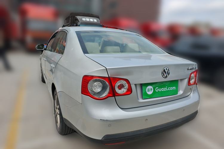 Used Volkswagen Sagitar 2006 1.6L Automatic Fashion Model Rear Left 45 Deg