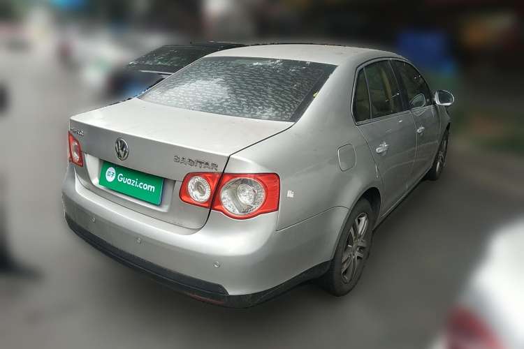 Used Volkswagen Sagitar 2006 2.0L Automatic Fashion Edition Rear Right 45 Deg