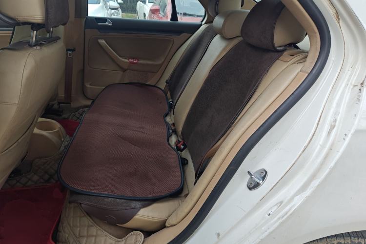 Used Volkswagen Sagitar 2006 1.6L Manual Fashion Model Left Rear Seat