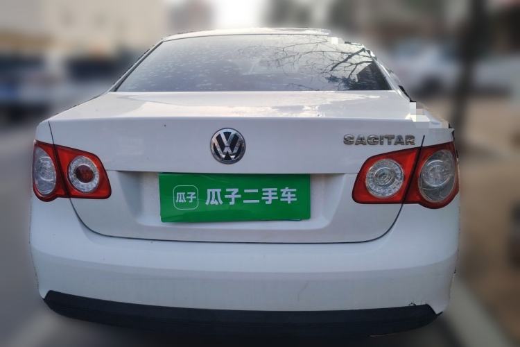 Used Volkswagen Sagitar 2006 1.6L Manual Fashion Model Rear