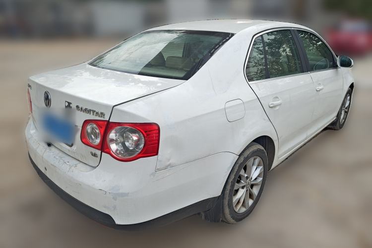 Used Volkswagen Sagitar 2006 1.6L Manual Fashion Model Rear Right 45 Deg