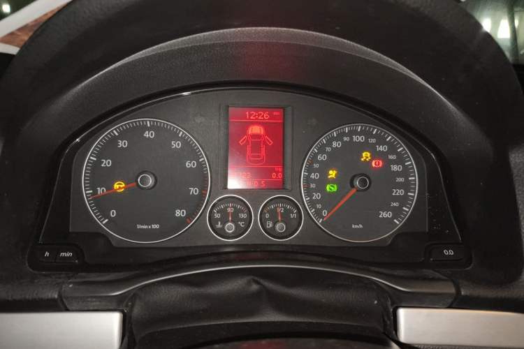 Used Volkswagen Sagitar 2007 1.8T Automatic Comfort Leather Instrument Cluster