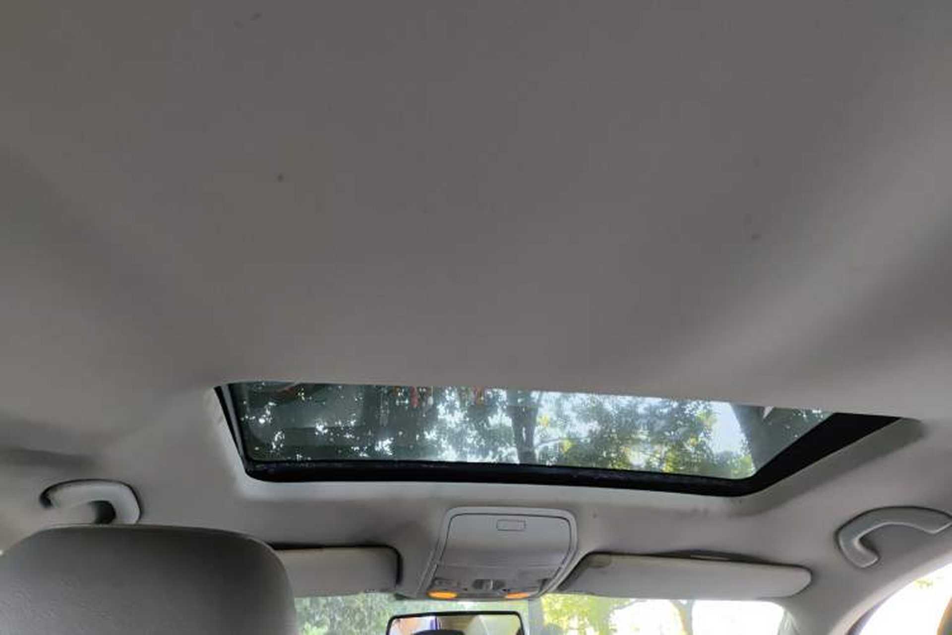 Used Volkswagen Sagitar 2009 1.8TSI Automatic Champion Edition Headliner