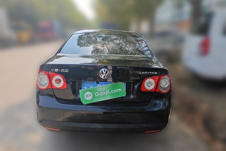 Used Volkswagen Sagitar 2009 1.6L Automatic Fashion Model with Leather Interior Rear