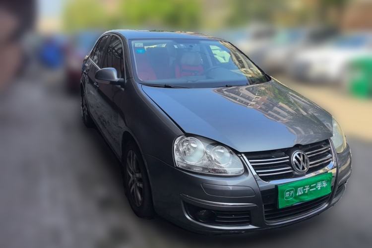 Used Volkswagen Sagitar 2009 1.6L Automatic Comfort Edition Front Right 45 Deg