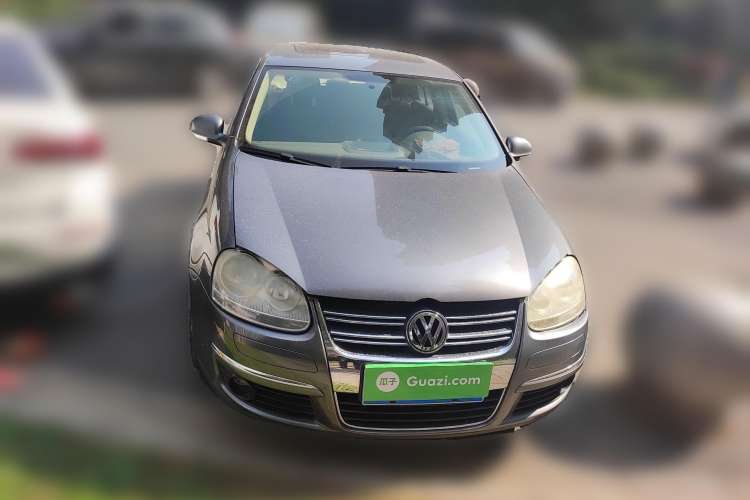 Used Volkswagen Sagitar 2009 1.6L Automatic Comfort Edition Front