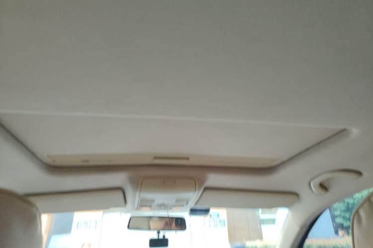 Used Volkswagen Sagitar 2009 1.6L Automatic Comfort Edition Headliner