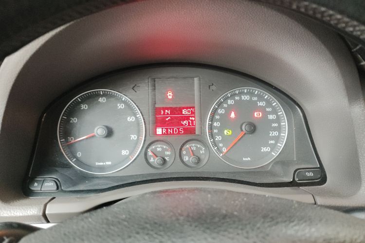 Used Volkswagen Sagitar 2009 1.6L Automatic Comfort Edition Instrument Cluster