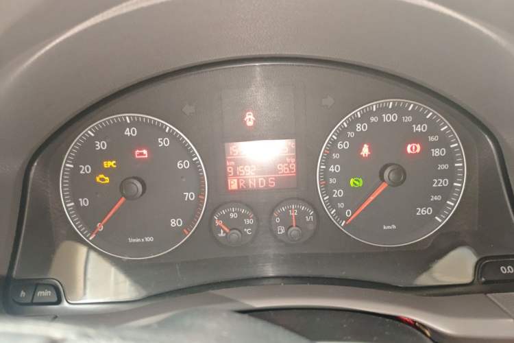 Used Volkswagen Sagitar 2009 1.6L Automatic Fashion Edition Instrument Cluster