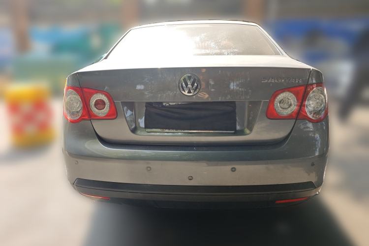 Used Volkswagen Sagitar 2009 1.6L Automatic Fashion Edition Rear