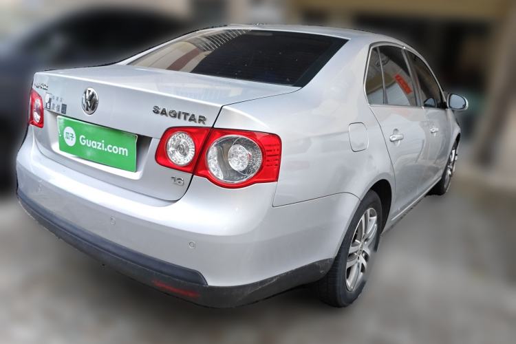 Used Volkswagen Sagitar 2009 1.6L Automatic Comfort Edition Rear Right 45 Deg