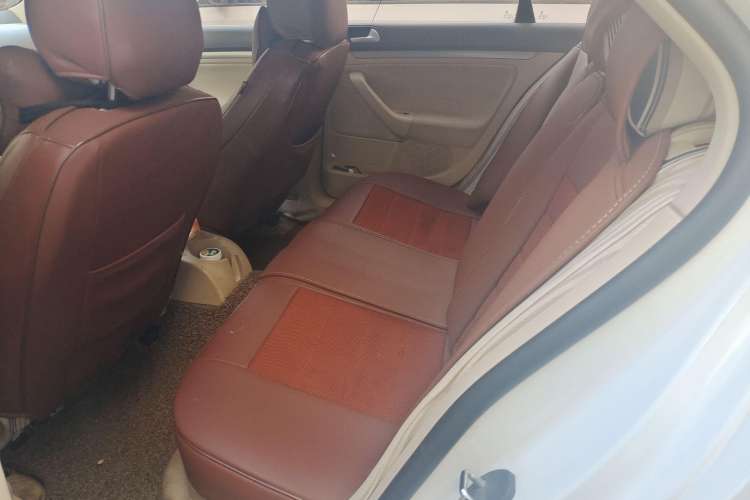 Used Volkswagen Sagitar 2009 1.6L Automatic Comfort Edition Left Rear Seat