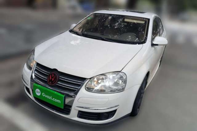 Used Volkswagen Sagitar 2009 1.6L Automatic Fashion Model with Leather Interior