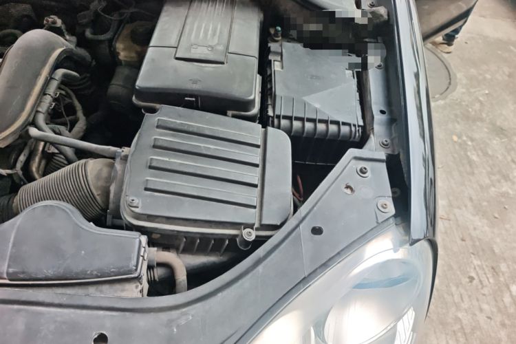 Used Volkswagen Sagitar 2010 1.4 TSI Automatic Tech Edition Engine Bay Left