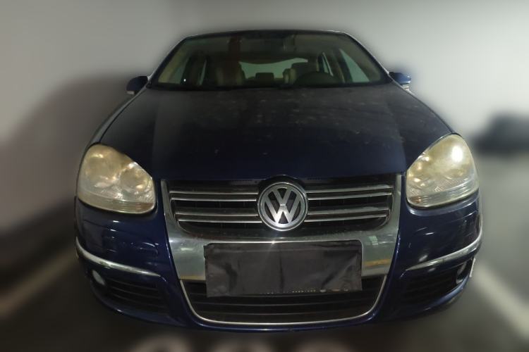 Used Volkswagen Sagitar 2010 1.4 TSI Automatic Luxury Model Front