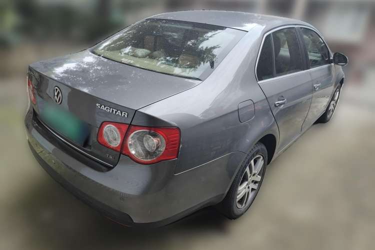 Used Volkswagen Sagitar 2010 1.4 TSI Automatic Tech Edition Rear Right 45 Deg