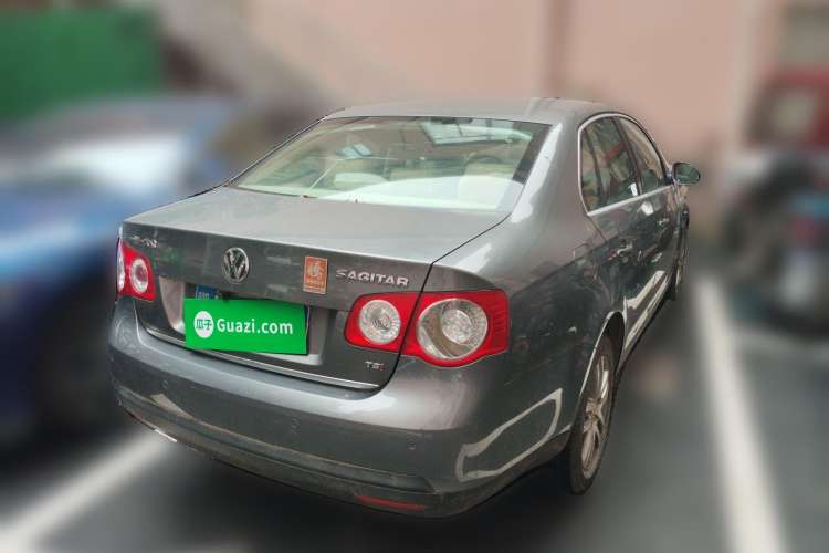 Used Volkswagen Sagitar 2010 1.4 TSI Automatic Tech Edition Rear Right 45 Deg