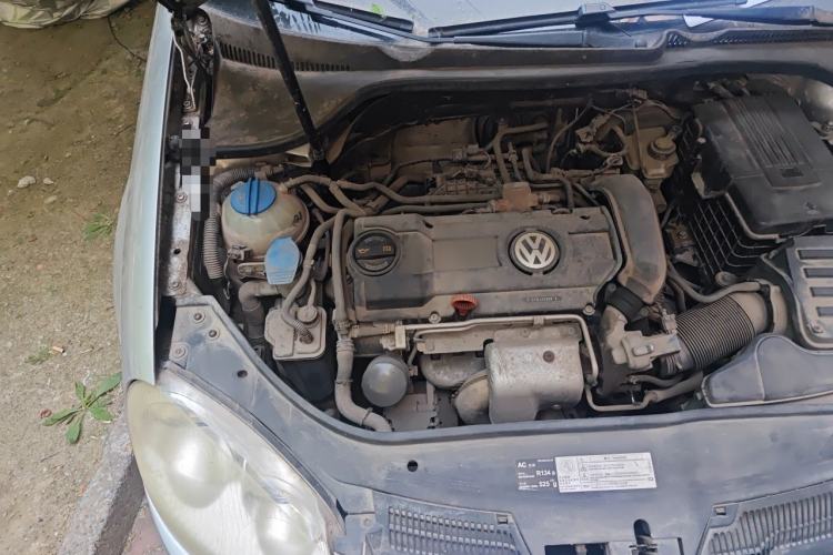Used Volkswagen Sagitar 2010 1.4 TSI Automatic Tech Edition Engine Bay Right