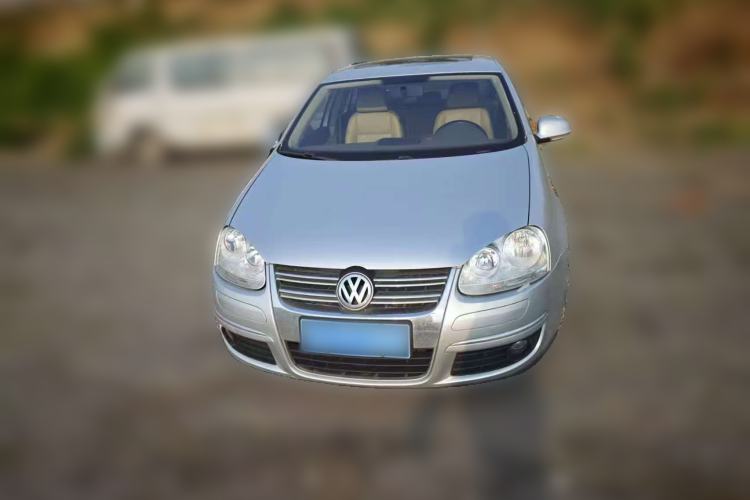 Used Volkswagen Sagitar 2010 1.4 TSI Automatic Luxury Model Front