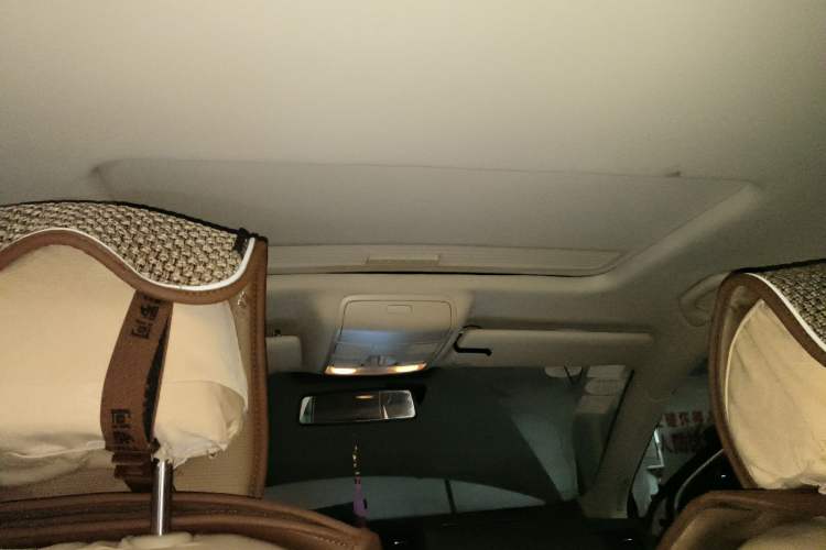 Used Volkswagen Sagitar 2010 1.4 TSI Automatic Tech Edition Headliner