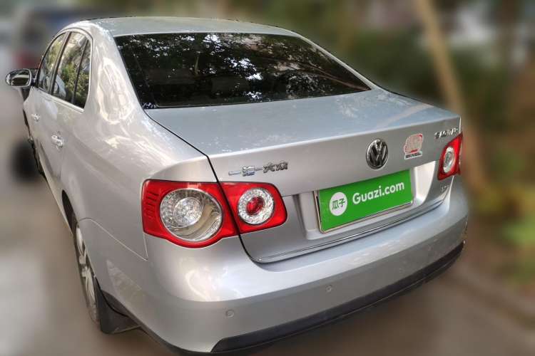 Used Volkswagen Sagitar 2010 1.4 TSI Automatic Tech Edition Rear Left 45 Deg