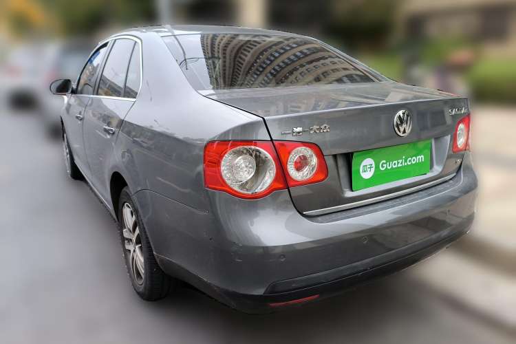 Used Volkswagen Sagitar 2010 1.4 TSI Automatic Tech Edition Rear Left 45 Deg