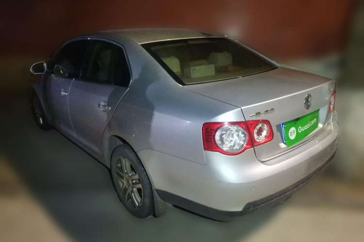Used Volkswagen Sagitar 2010 1.4 TSI Automatic Tech Edition Rear Left 45 Deg