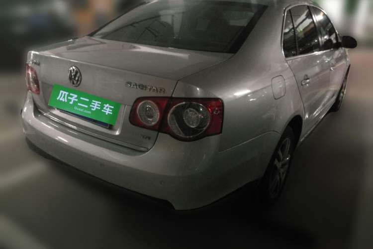 Used Volkswagen Sagitar 2010 1.4 TSI Automatic Tech Edition Rear Right 45 Deg