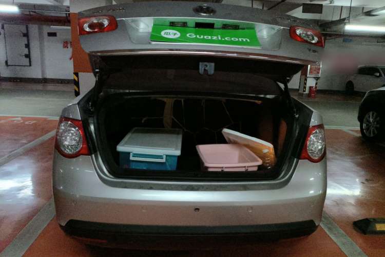Used Volkswagen Sagitar 2010 1.4 TSI Automatic Tech Edition Trunk
