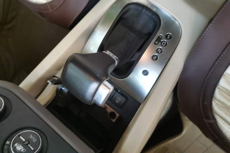 Used Volkswagen Sagitar 2010 1.4 TSI Automatic Tech Edition Vehicle Key
