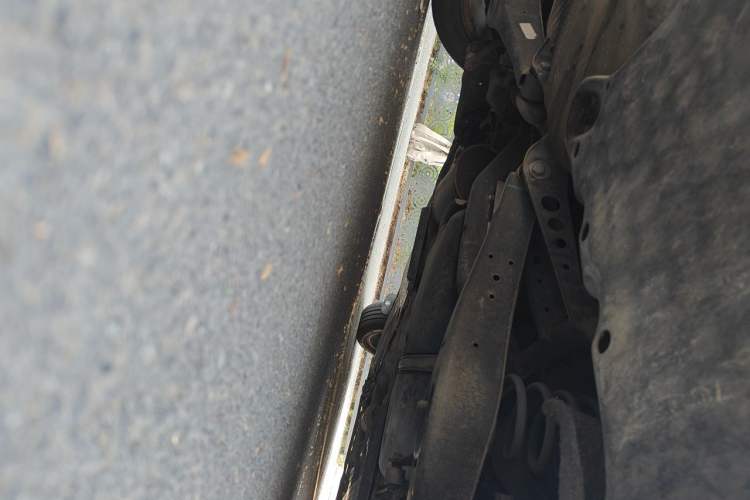 Used Volkswagen Sagitar 2011 1.6L Automatic Special Edition Chassis Rear Right
