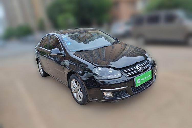 Used Volkswagen Sagitar 2011 1.4 TSI Manual Tech Model Front Right 45 Deg