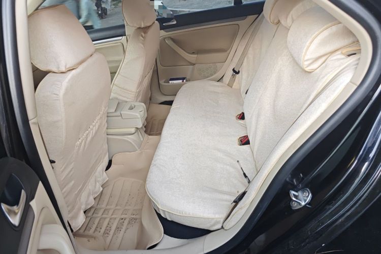 Used Volkswagen Sagitar 2011 1.6L Manual Comfort Version Left Rear Seat