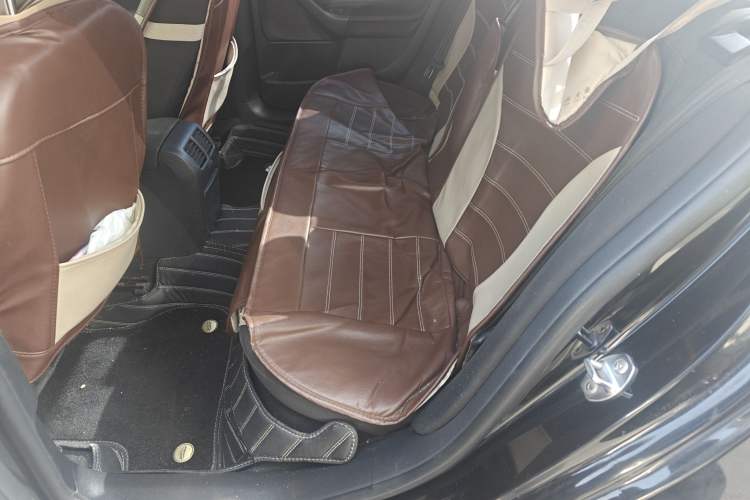 Used Volkswagen Sagitar 2011 1.4 TSI Manual Tech Model Left Rear Seat