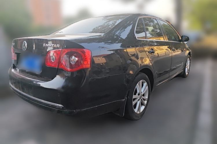 Used Volkswagen Sagitar 2011 1.6L Manual Comfort Version Rear Right 45 Deg
