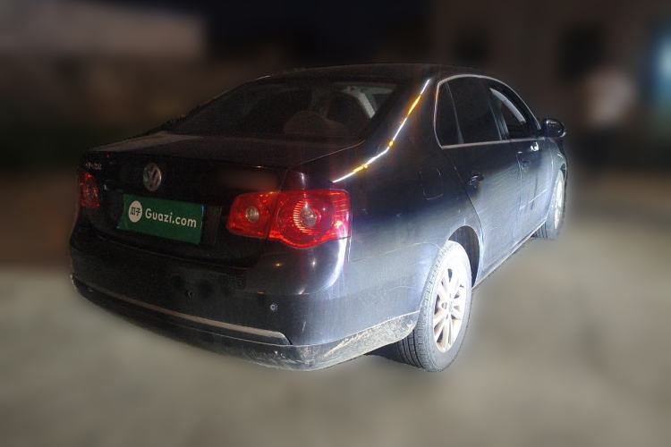 Used Volkswagen Sagitar 2011 1.6L Manual Comfort Version Rear Right 45 Deg